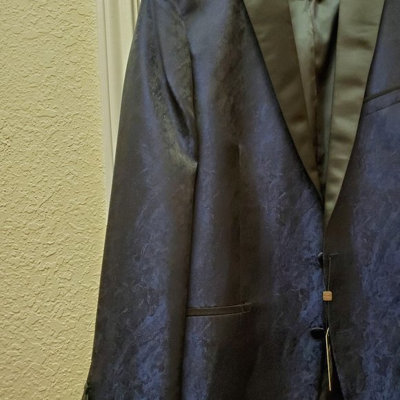 Men's Kenneth Cole Dinner Jacket - Picture 3 of 6